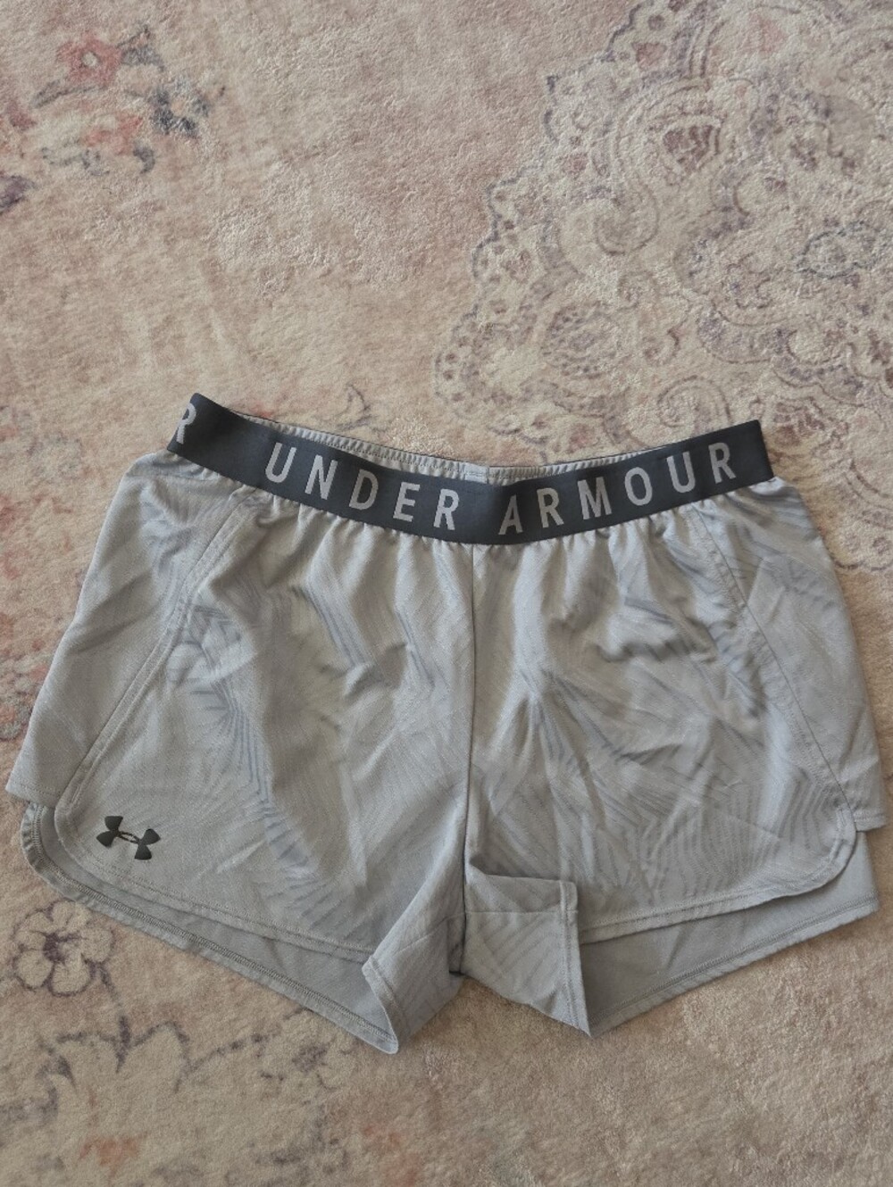 Bundle Of 8 Womens Athletic Shorts 5 Under Armour, 2 Adidas, 1 Nike Size Smalls - Picture 14 of 15